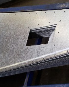 Stamped bottom hopper w/ discharger 2.75m 70th - Punch Exter